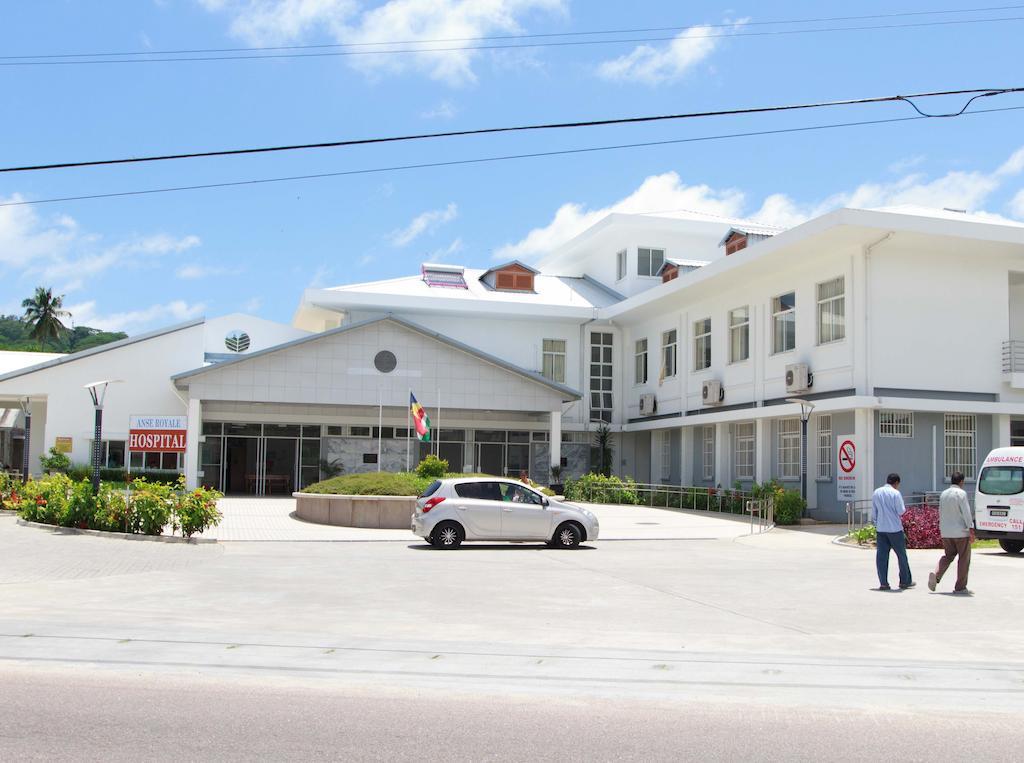 Coco Blanche Apartment Anse Royale Exterior photo